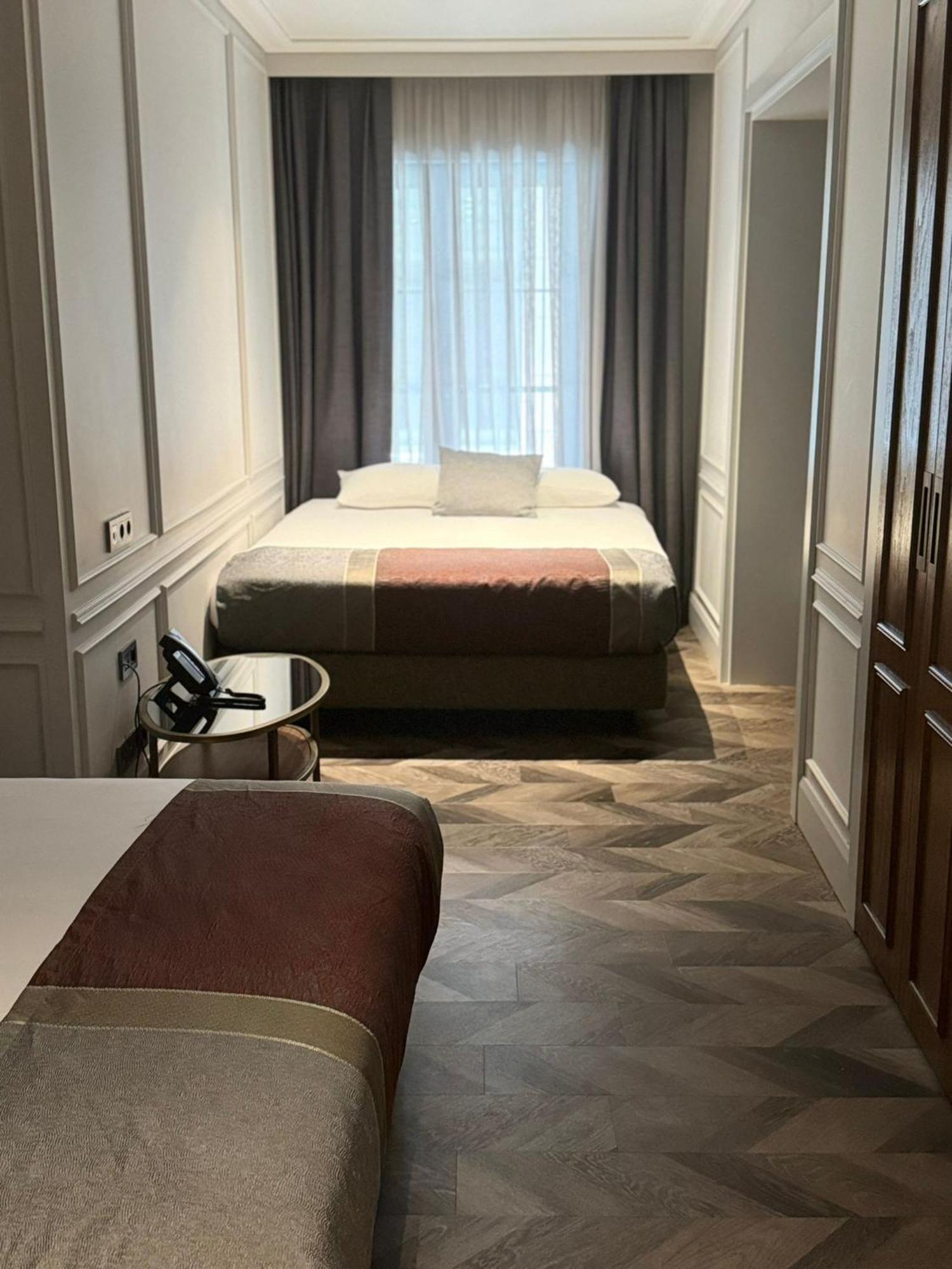 Livro Hotel Istanbul Ngoại thất bức ảnh