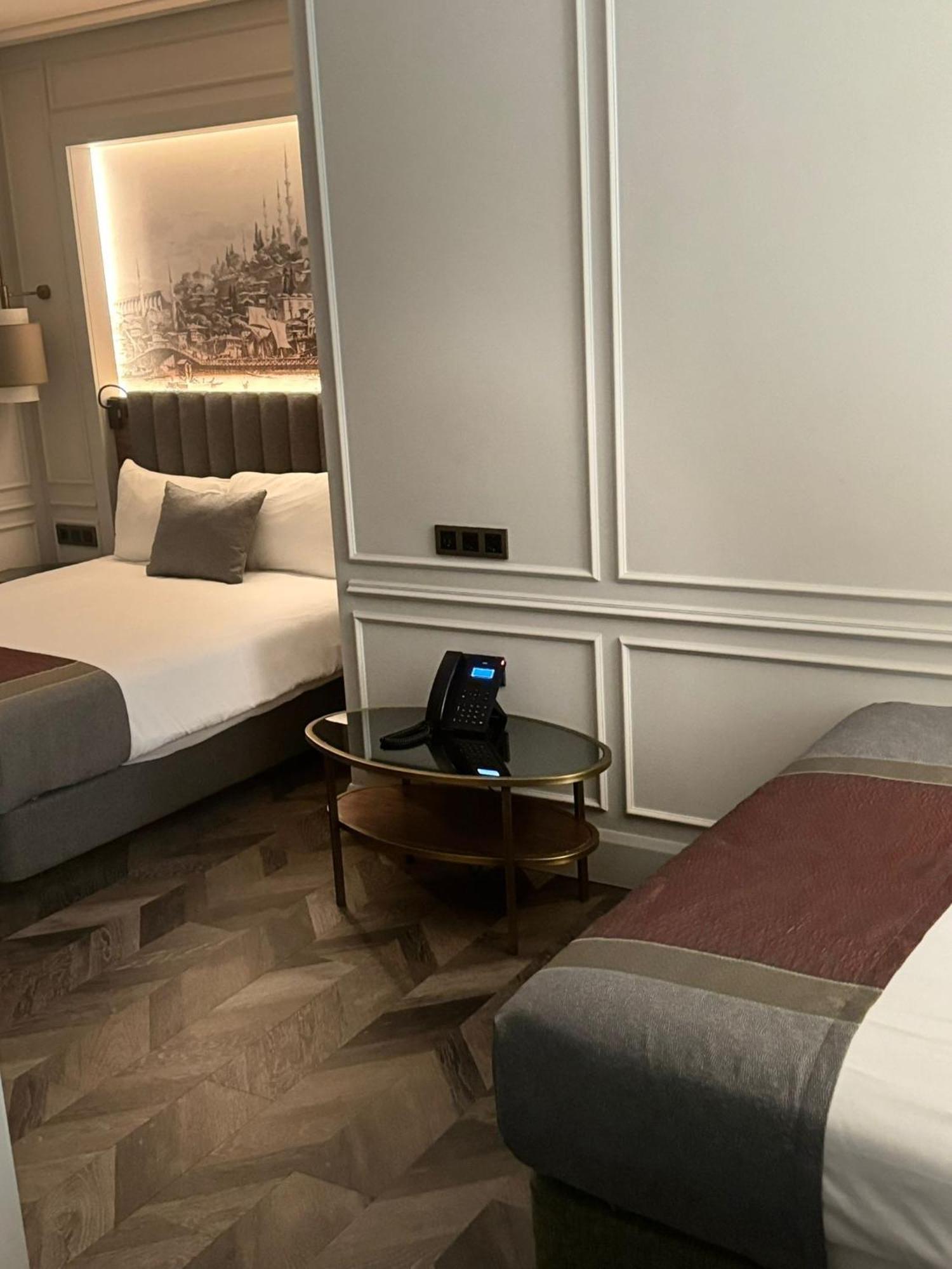 Livro Hotel Istanbul Ngoại thất bức ảnh